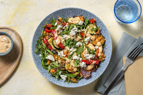 Couscous-Salat mit Pfirsich-Ajvar-Dressing