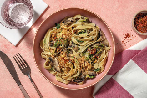 Creamy Mushroom, Thyme & Leek Fettuccine
