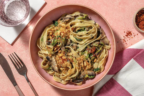 Creamy Mushroom, Thyme & Leek Fettuccine