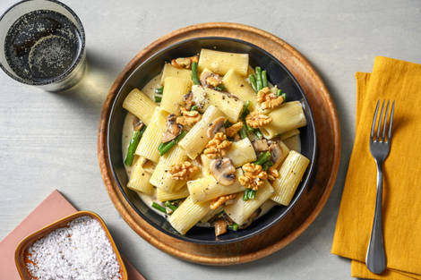 Creamy Truffle and Mushroom Rigatoni