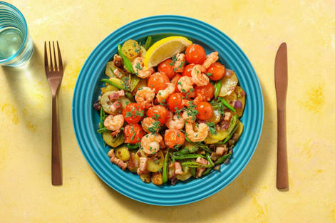 Crevettes à l'ail,  lardons et tomates cerises poêlées