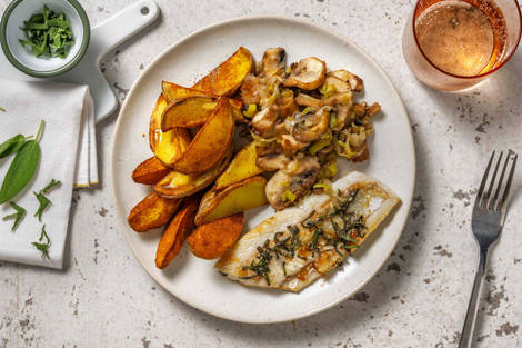 Filet de merlu poêlé au beurre de sauge maison