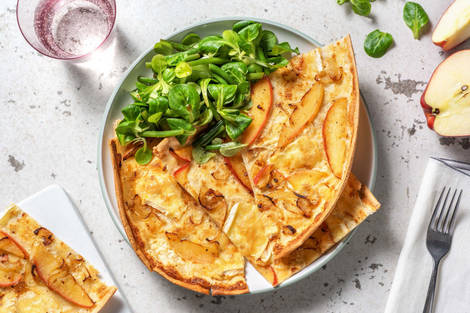 Flammekueche au brie et à la pomme