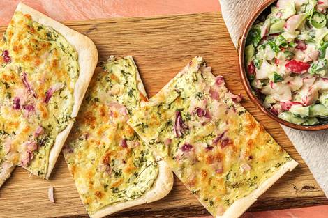 Klassischer Flammkuchen