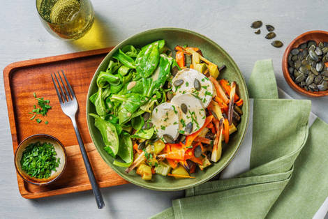 Büffelmozzarella auf gebackenem Wintergemüse