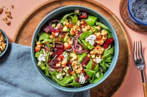 Geitenkaassalade met rode biet
