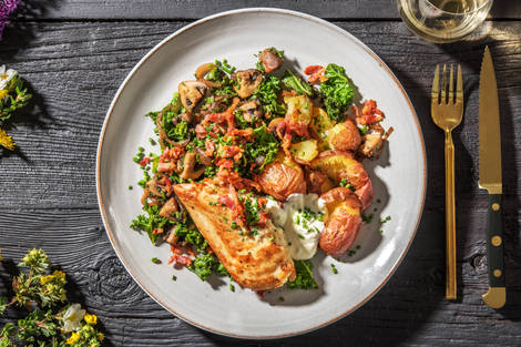 Poulet farci au parmesan et aux herbes