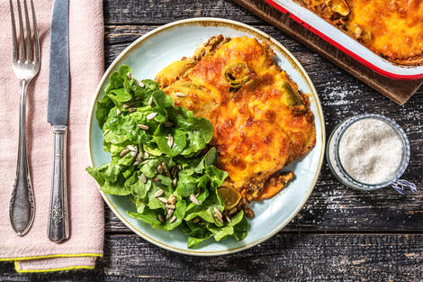 Herzhafter Linsenauflauf mit Käsehaube