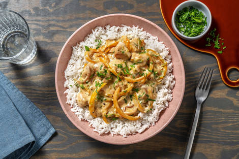 Kip met romige prei-paprikasaus