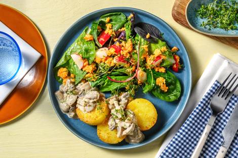 Knödeltaler mit Pilzrahm und Kresse