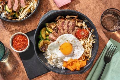Luxe bibimbap met kimchisaus