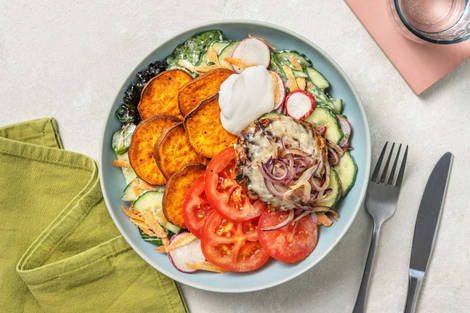 Naked Burger! mit Hackpatty, Käse & Zwiebeln