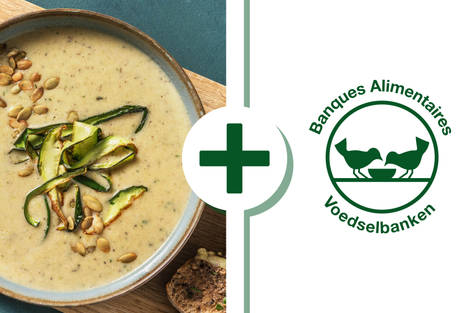 Soupe de courgette au pesto aux champignons des bois