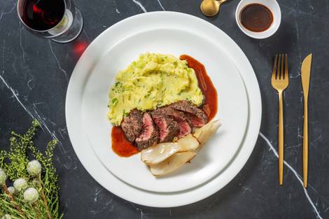 Pepper Crusted Venison Steak & Red Wine Jus