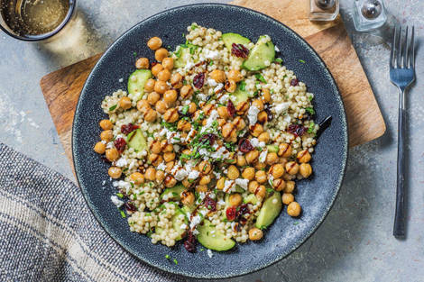Perlencouscous-Salat mit Ziegenkäse