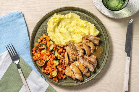 Poulet garni d’échalotes frites