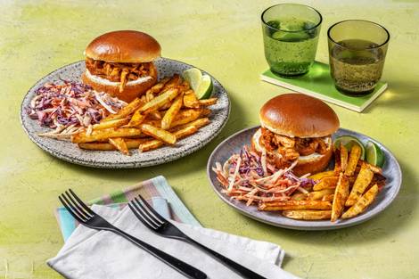 Pulled BBQ Chicken Buns