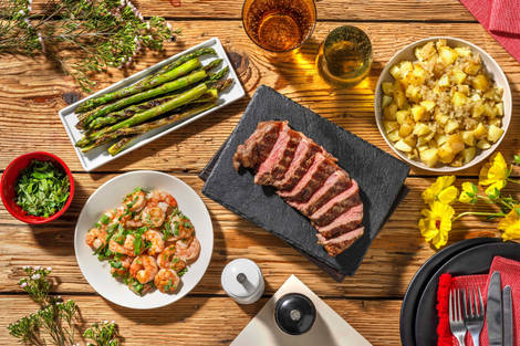 Repas de steak grillé terre et mer