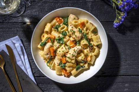 Creamy Chicken and Fresh Rigatoni