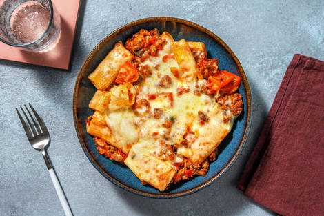 Cheesy Beef and Rigatoni Bake