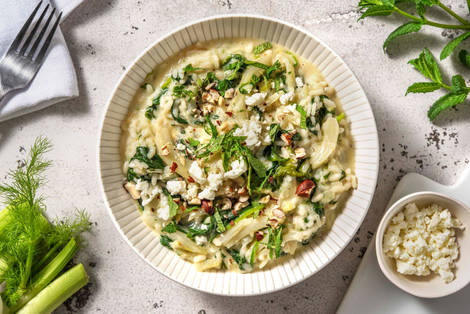 Frisse spinazie-risotto met witte kaas