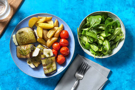 Auberginerolletjes met halloumi en basilicumcrème