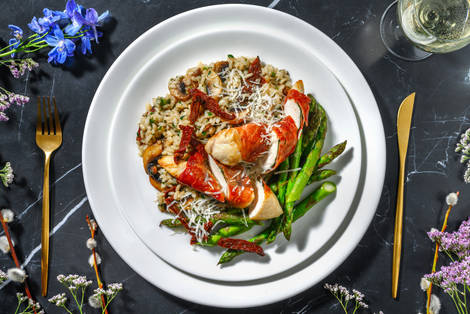 Saltimbocca mit grünem Spargel