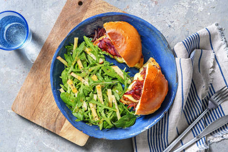 Brie and Caramelized Onion Sandwiches