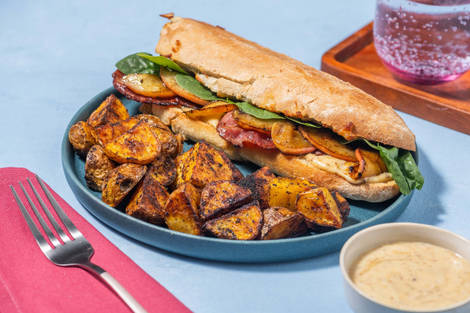 Sandwichs au cheddar fondu, au bacon et aux pommes