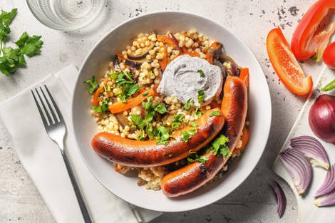 Saucisses de poulet et couscous perlé