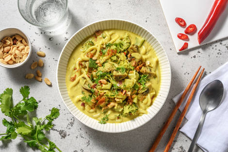 Curry-noedelsoep met kokosmelk