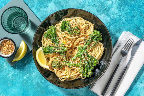 Spaghetti al Limone! Zitronige Pasta mit Brokkolini