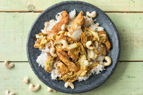 Teriyaki-Poulet-Pfanne mit Chinakohl