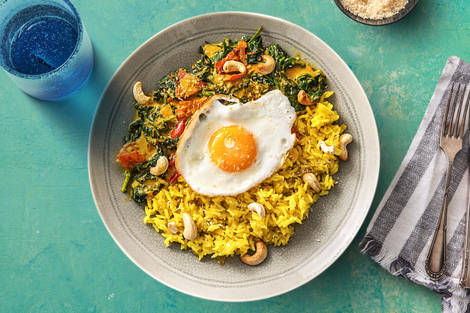 Curry d’épinards à la noix de coco et riz jaune