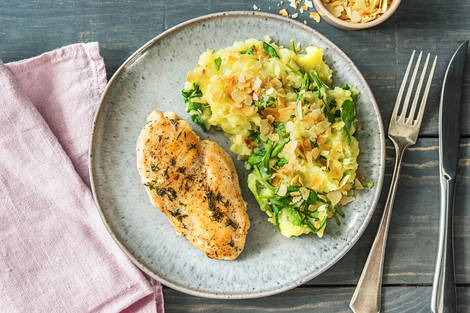 Poulet au thym et purée aux épinards et au chou-rave