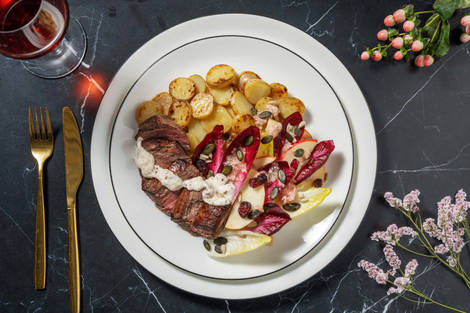 Steak avec sauce de chou-fleur à la truffe