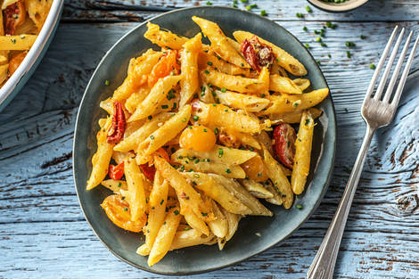 Überbackene Penne mit getrockneten Tomaten