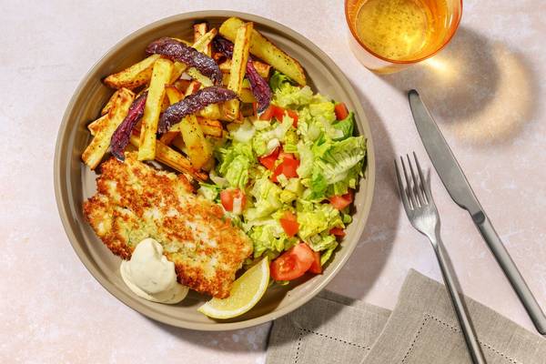 Dildpaneret hvid fisk og rodfrugtefritter