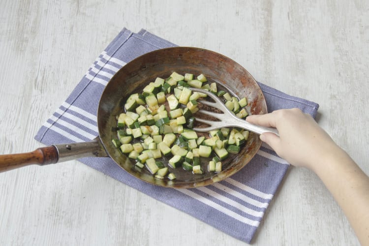 Cook the courgette