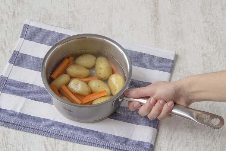 Cook potatoes with carrots