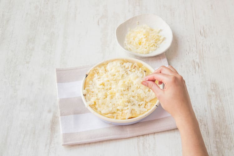 Die Auflaufform bereit für den Backofen