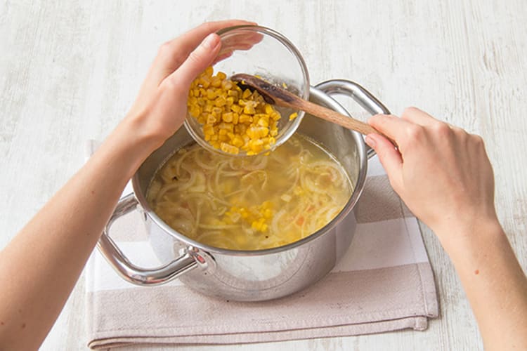 Remove the corn cob