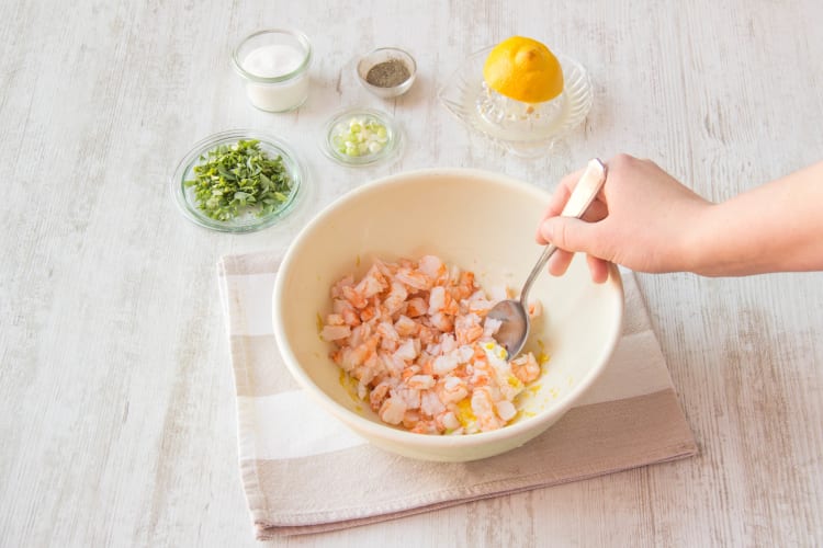 Make shrimp mixture
