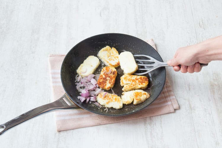 Bak de halloumi