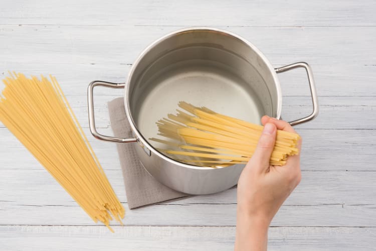 Fettuccine zubereiten
