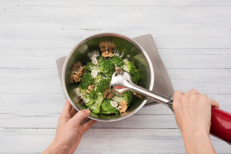Pesto zubereiten