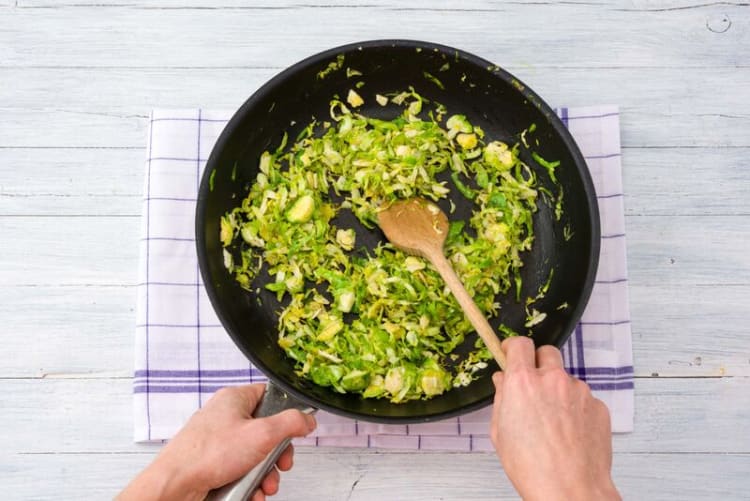 cook brussels sprouts