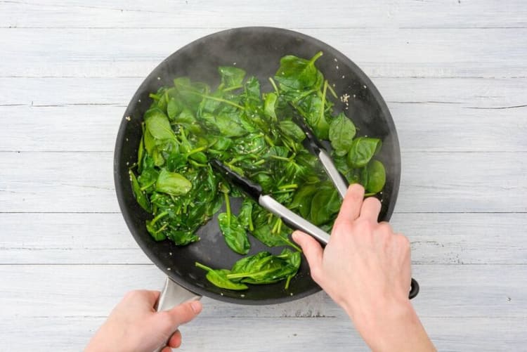 cook spinach