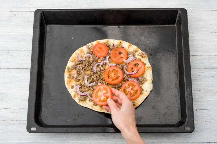 Moroccan Lamb Flatbreads with Fresh Tomato Recipe HelloFresh