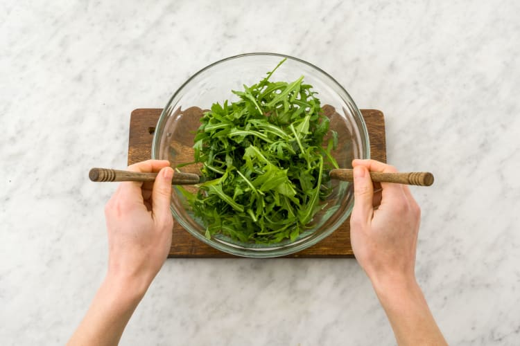 Rucola-Salat zubereiten